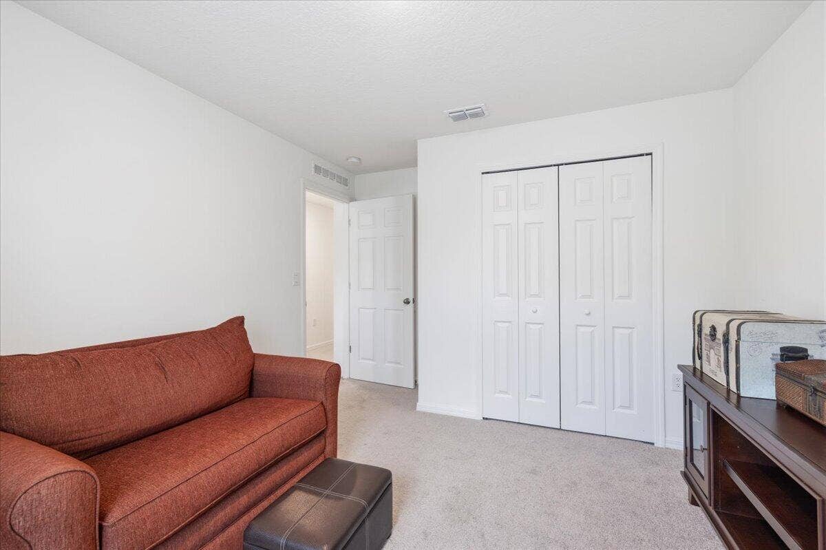 542 Mimosa Street SW, Palm Bay, FL 32908 03-0B2A8942