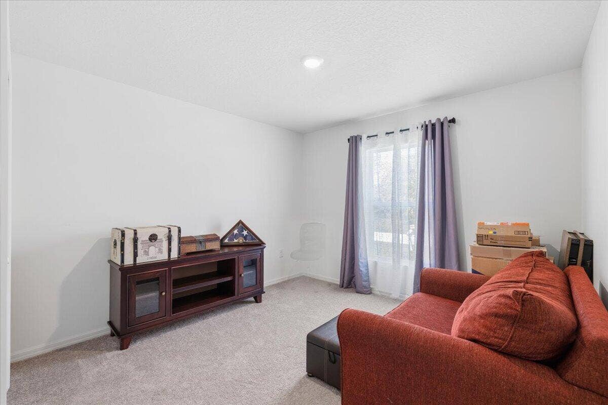542 Mimosa Street SW, Palm Bay, FL 32908 02-0B2A8922