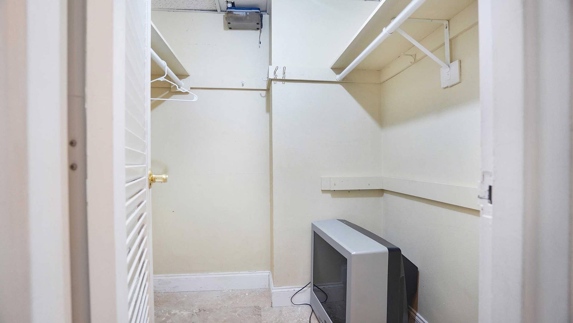 4250 Galt Ocean Drive, #1A, Fort Lauderdale, FL 33308 DSC03093