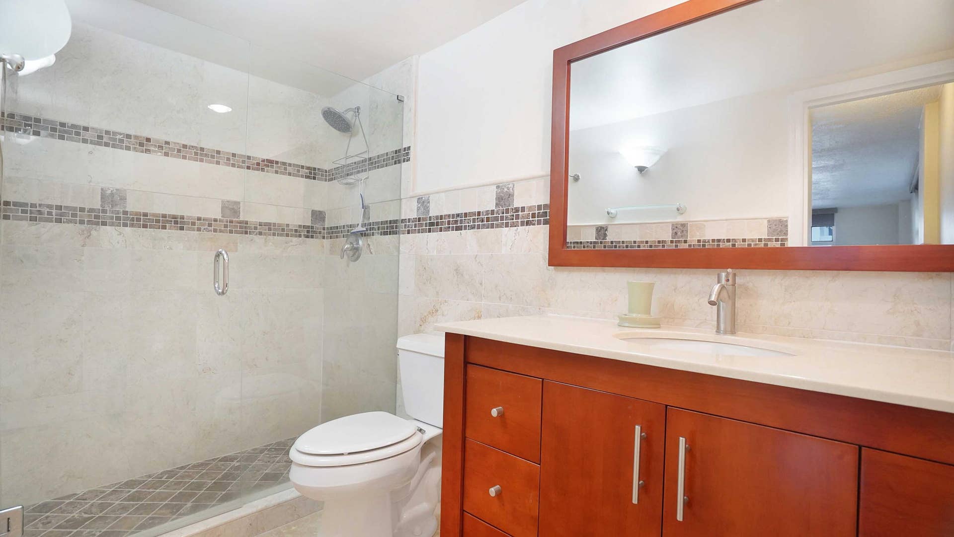 4250 Galt Ocean Drive, #1A, Fort Lauderdale, FL 33308 DSC03105