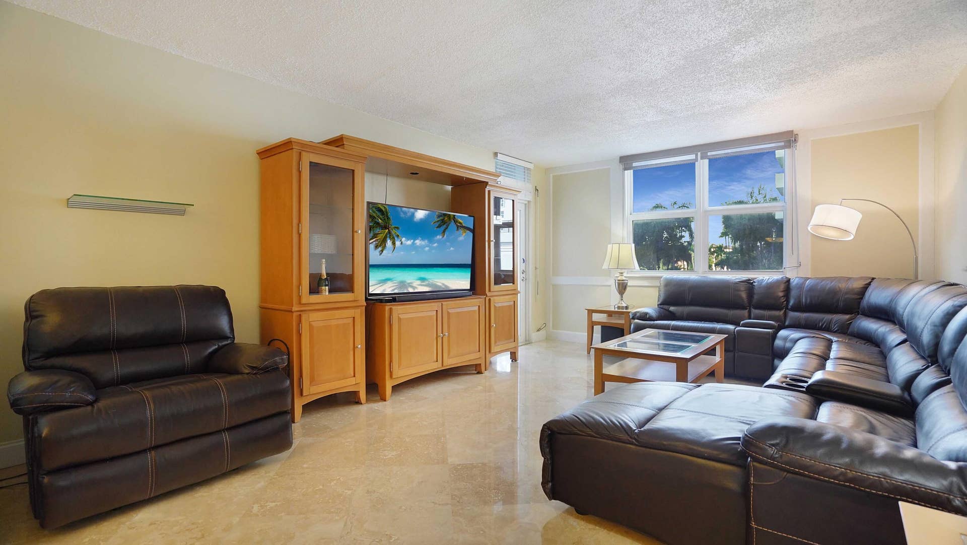 4250 Galt Ocean Drive, #1A, Fort Lauderdale, FL 33308 DSC03024