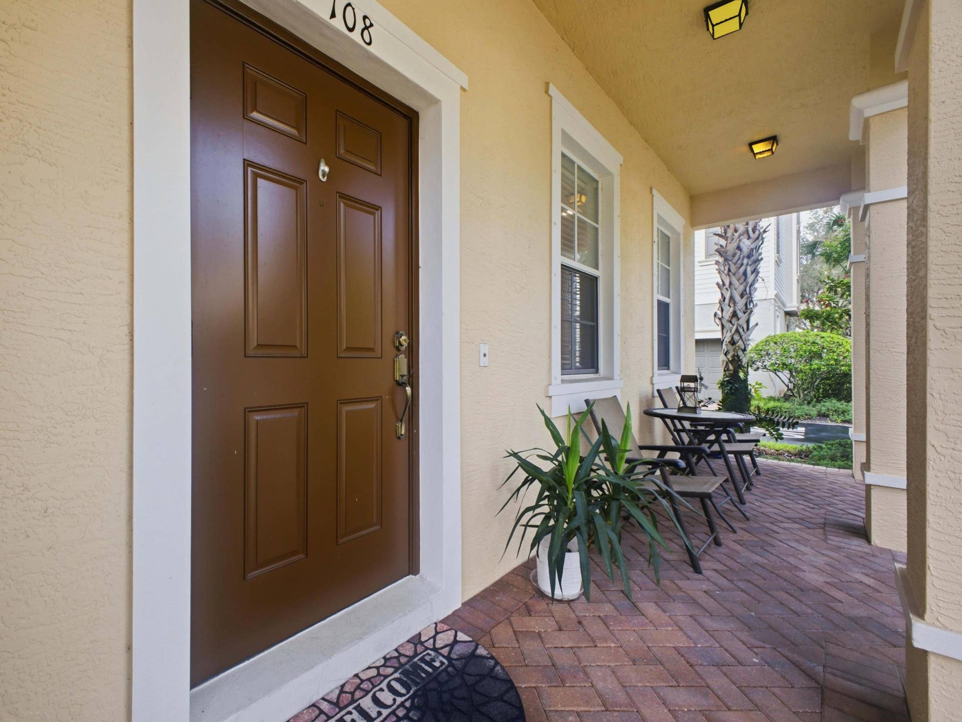140 Seagrape Drive, #108, Jupiter, FL 33458 Entry Porch