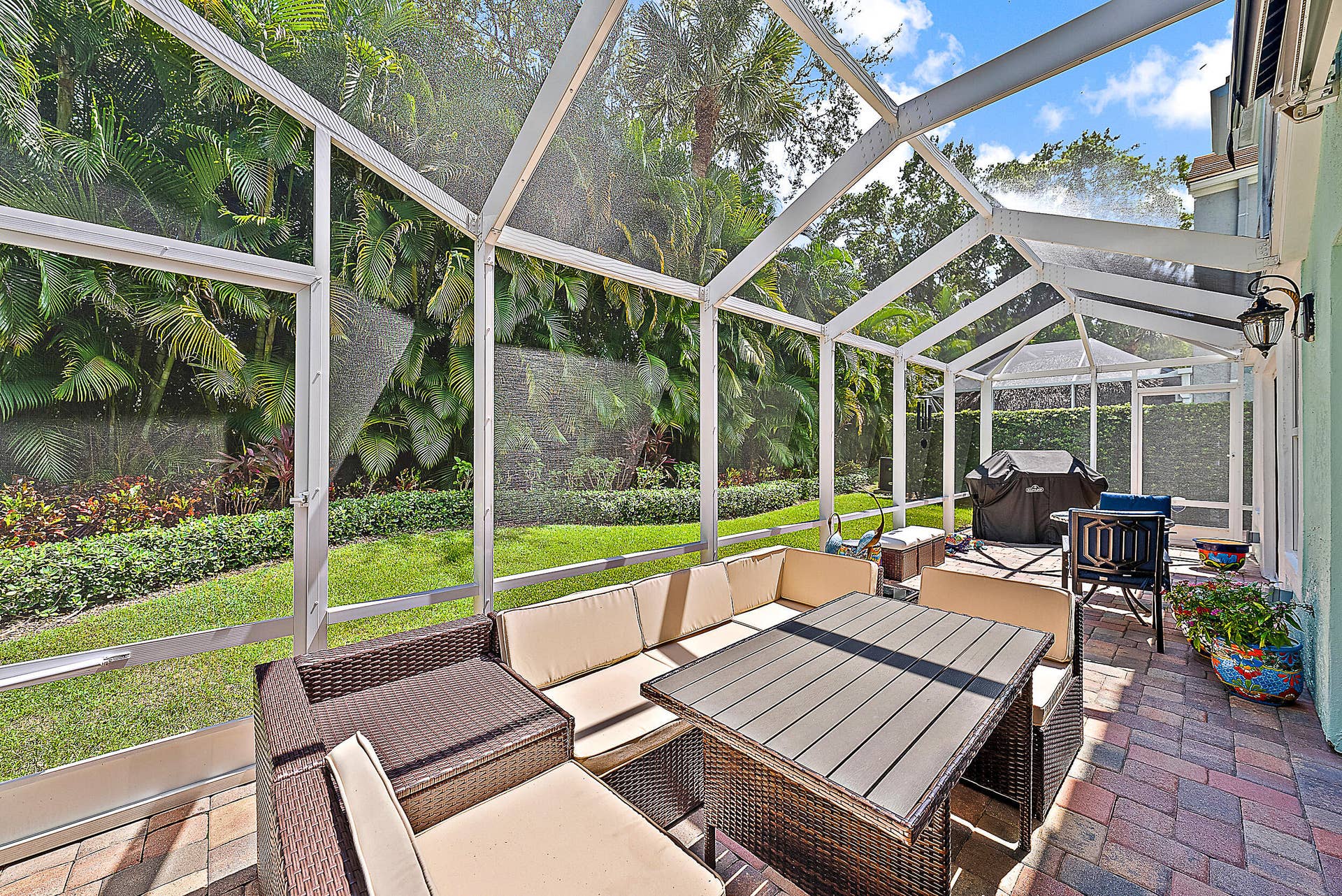 7 Grand Bay Circle, Juno Beach, FL 33408 Screened Patio