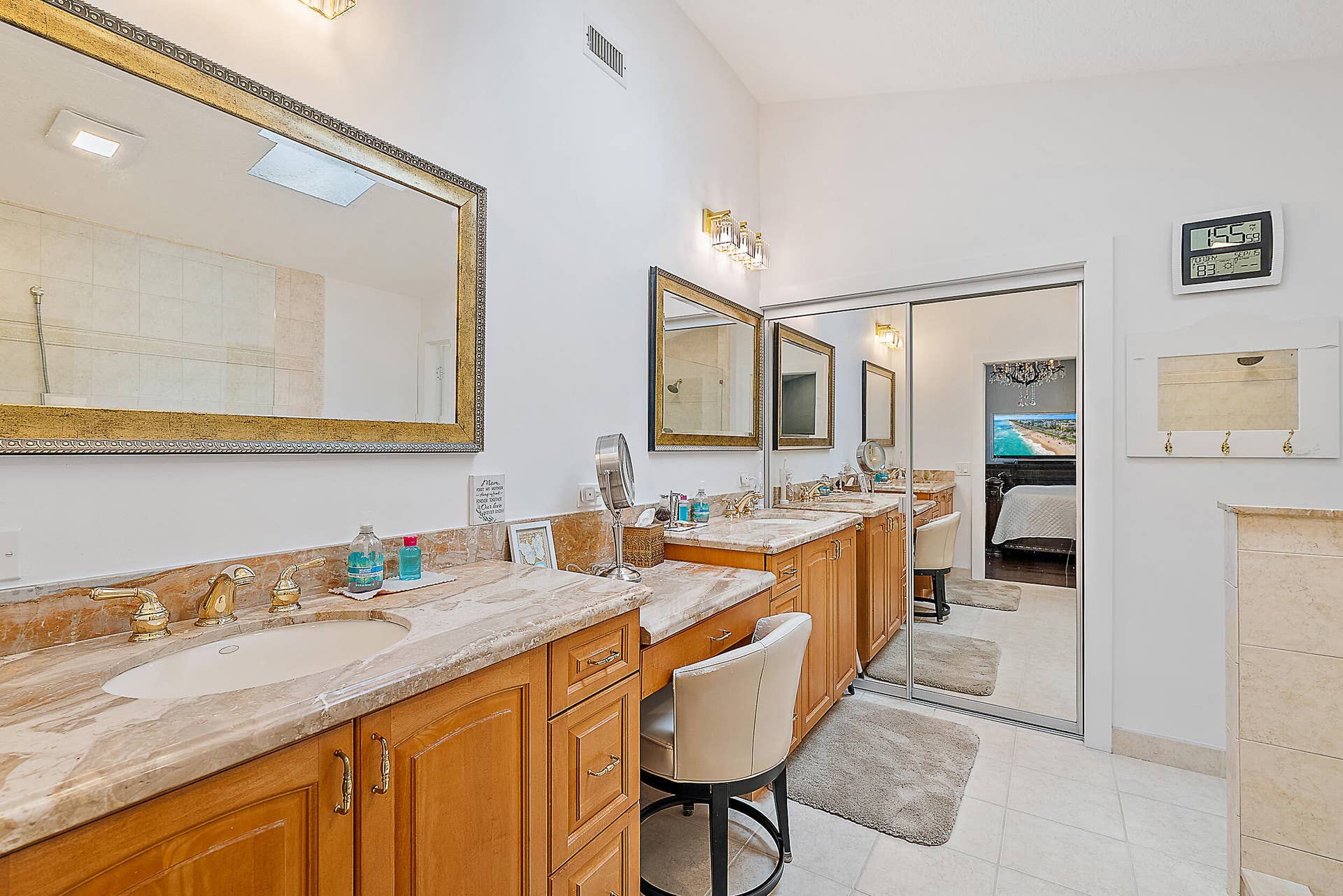 7 Grand Bay Circle, Juno Beach, FL 33408 Master Bathroom