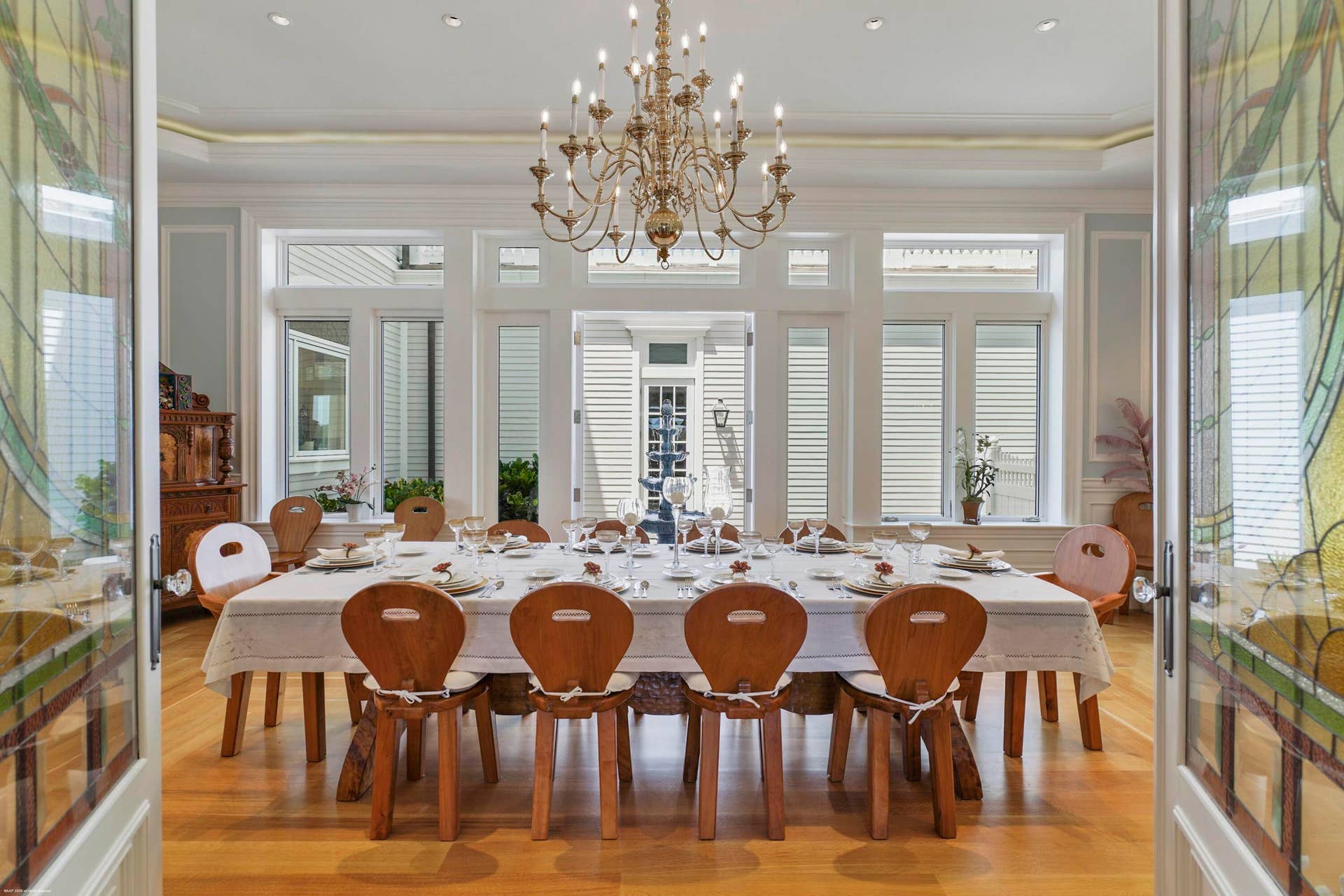 Formal Dining