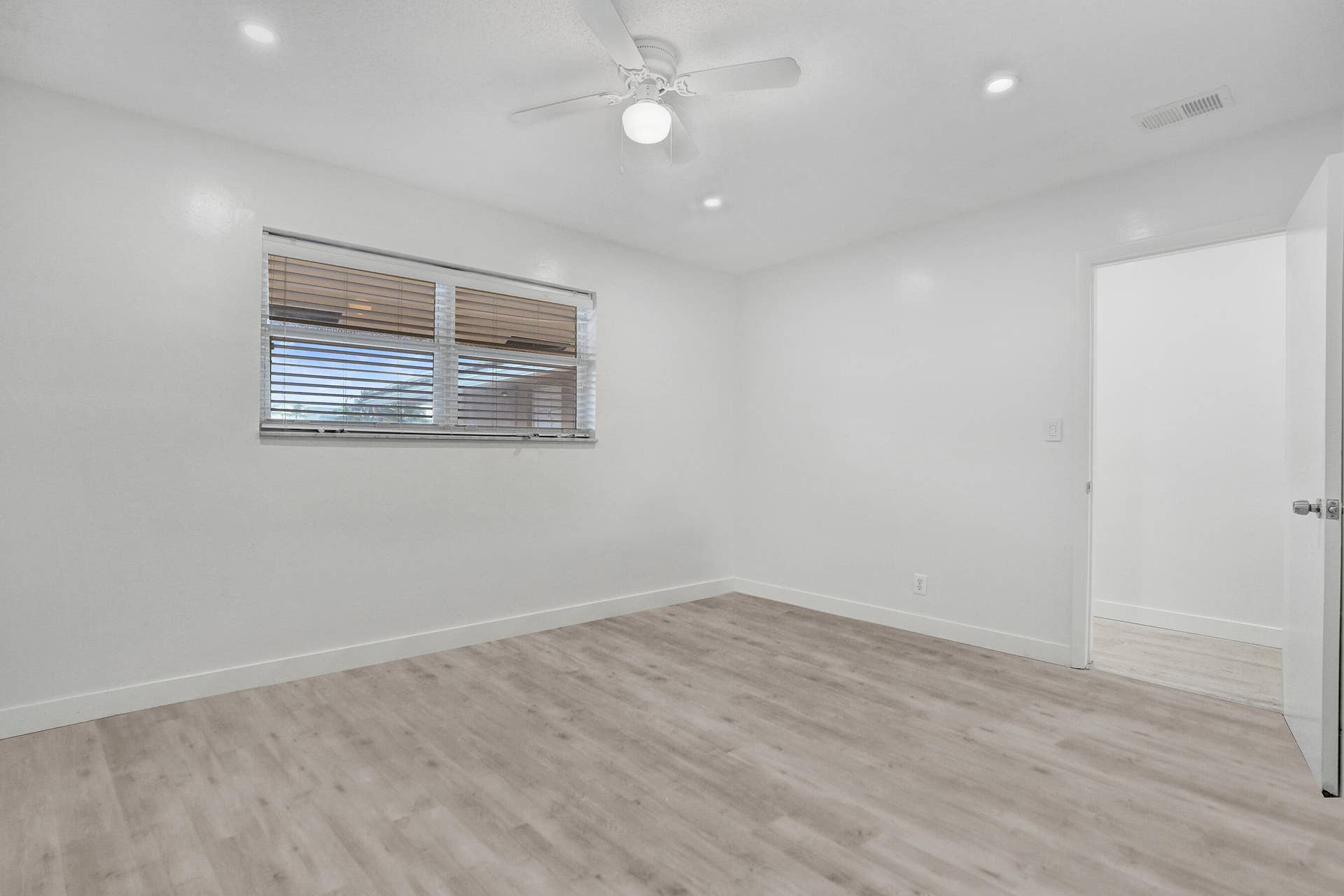 2862 NE 32ND Street, #13, Fort Lauderdale, FL 33306 Bedroom