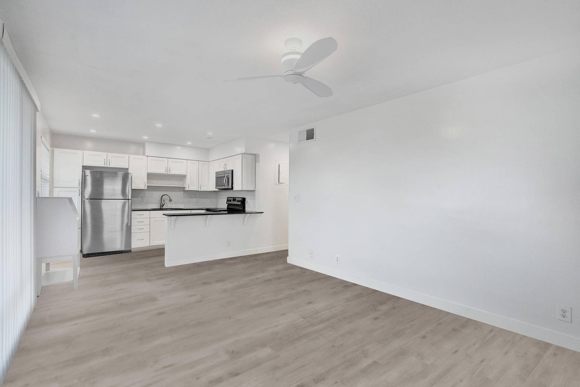 2862 NE 32ND Street, #13, Fort Lauderdale, FL 33306 DSC08476