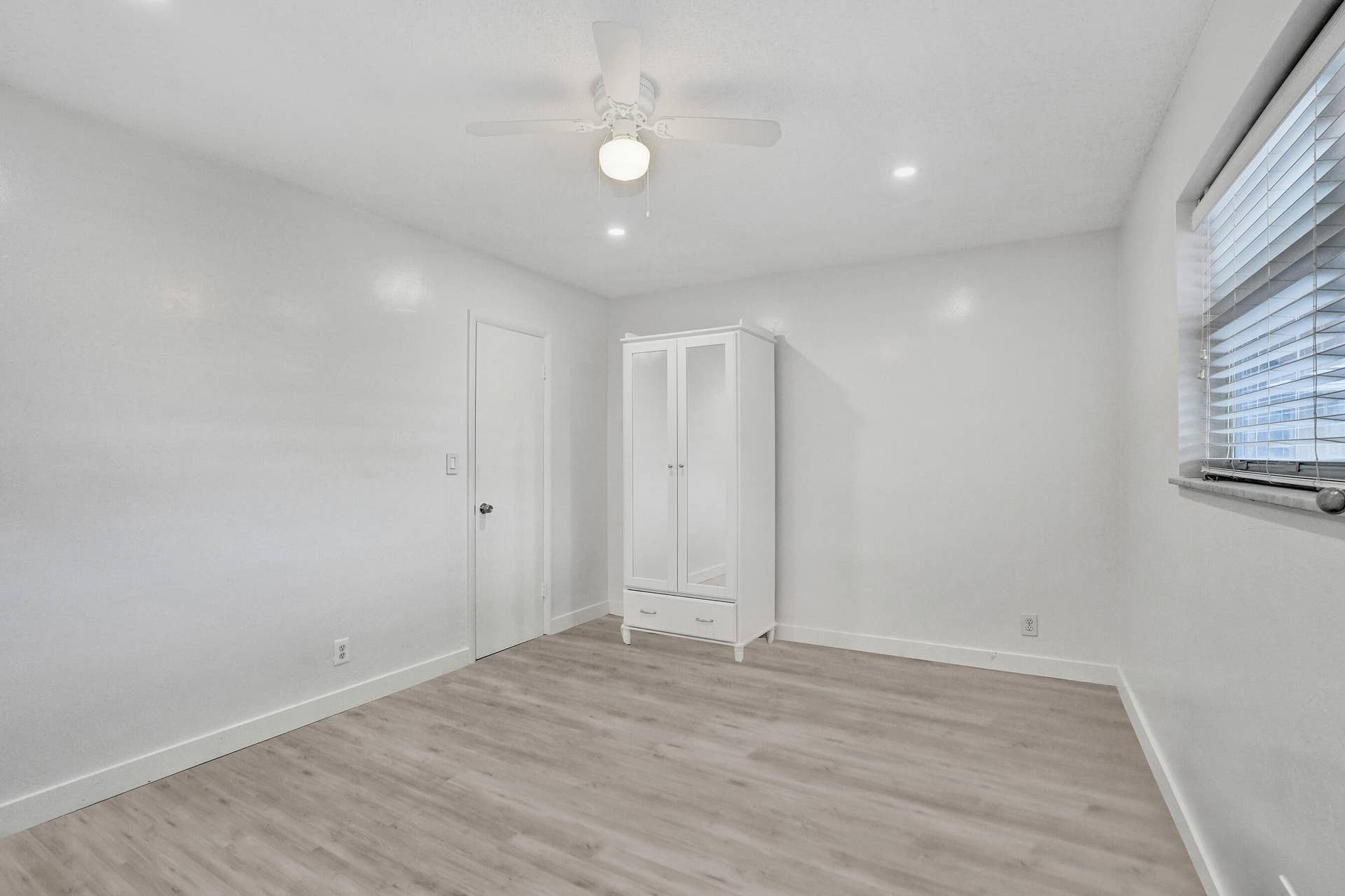 2862 NE 32ND Street, #13, Fort Lauderdale, FL 33306 Bedroom