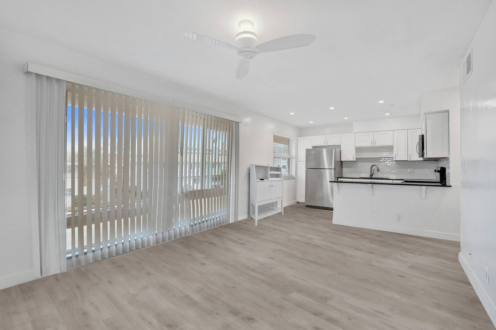 2862 NE 32ND Street, #13, Fort Lauderdale, FL 33306 DSC08473
