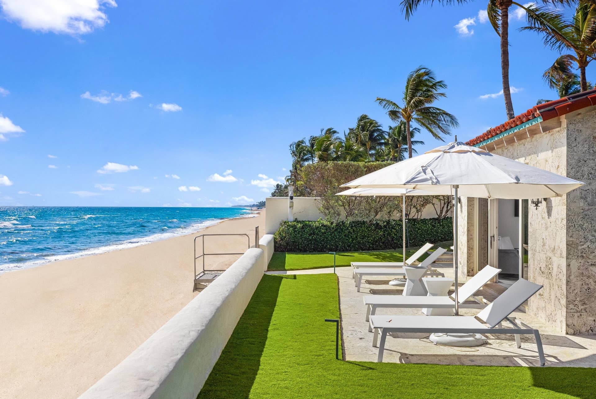 920 S Ocean Boulevard, Palm Beach, FL 33480 Beach