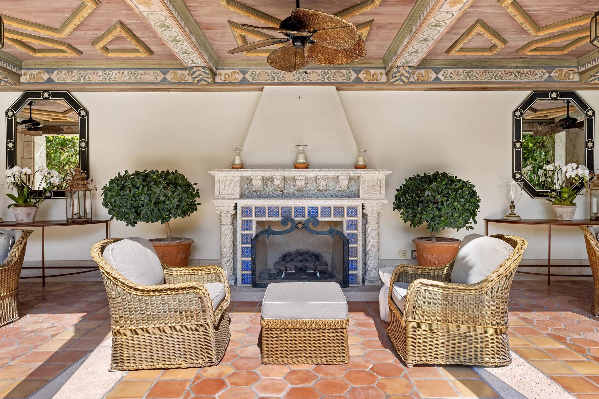 920 S Ocean Boulevard, Palm Beach, FL 33480 Patio