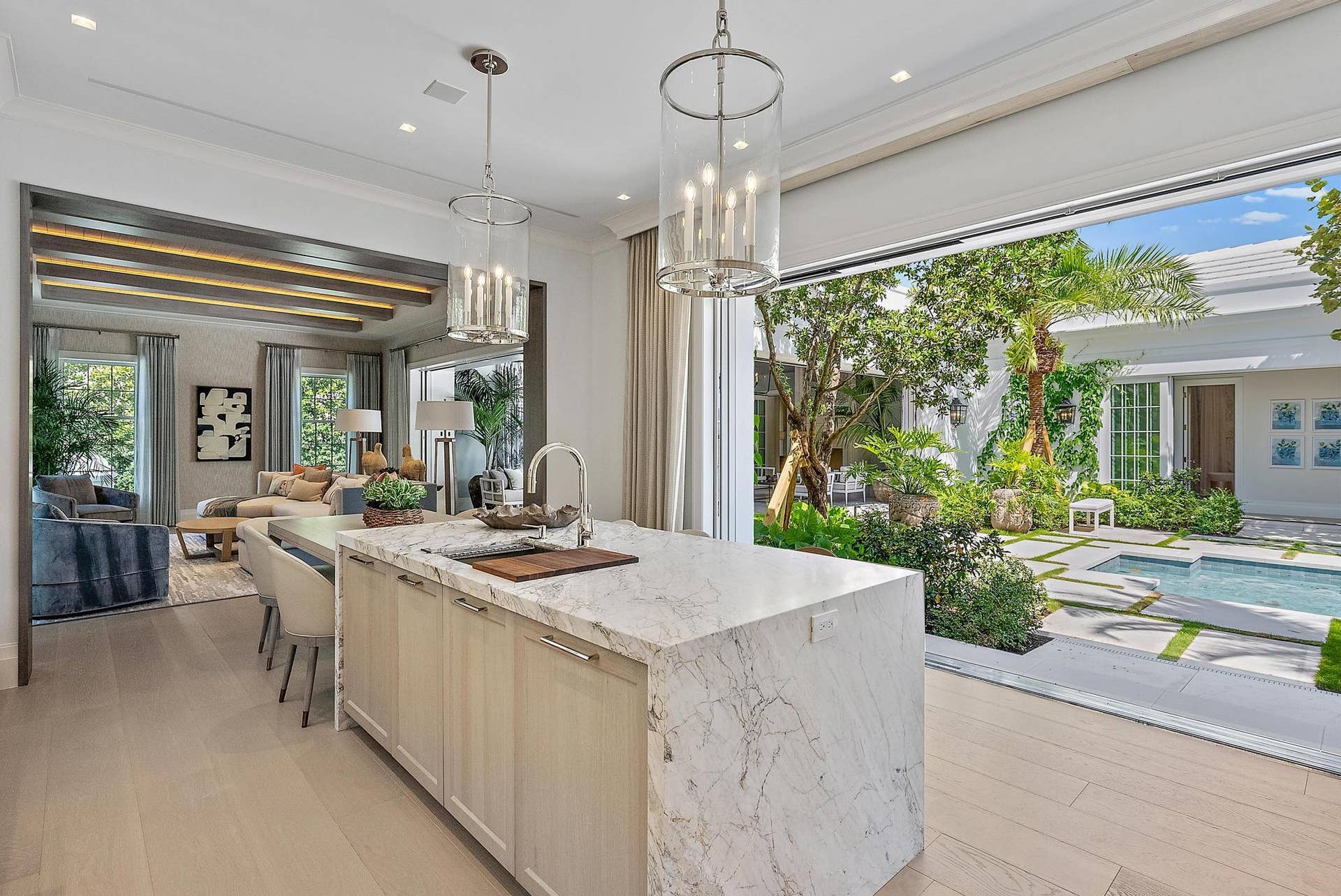 311 Polmer Park Road, Palm Beach, FL 33480 Kitchen