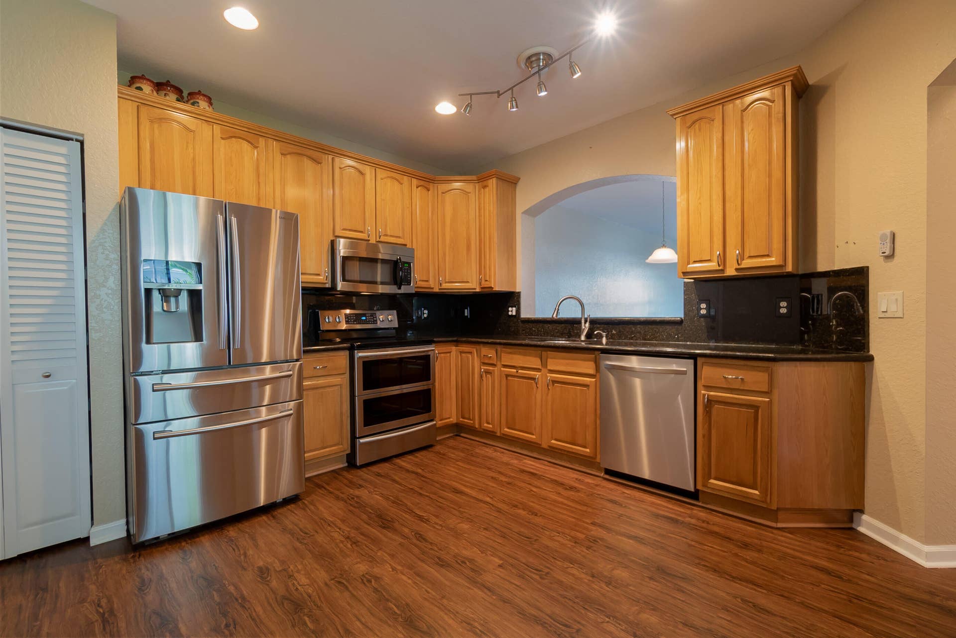 kitchen 3