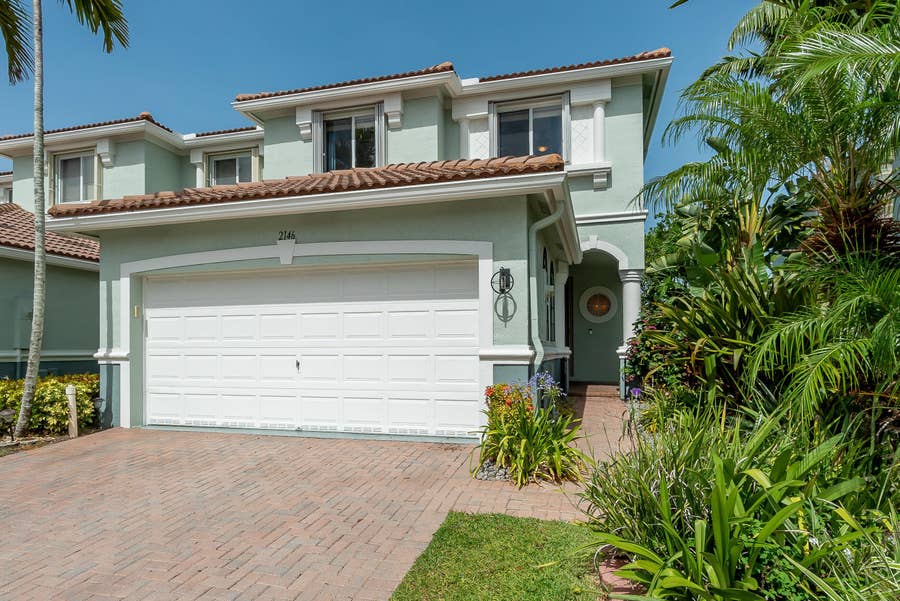 Property photo for 2146 OAKMONT Drive, Riviera Beach, FL