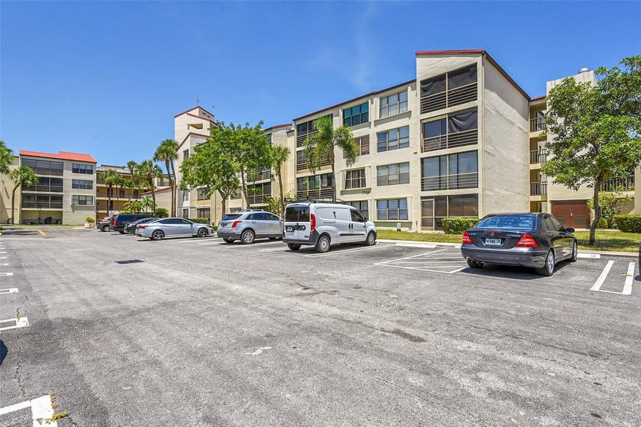 Property photo for 2304 S CYPRESS BEND Drive, #512, Pompano Beach, FL
