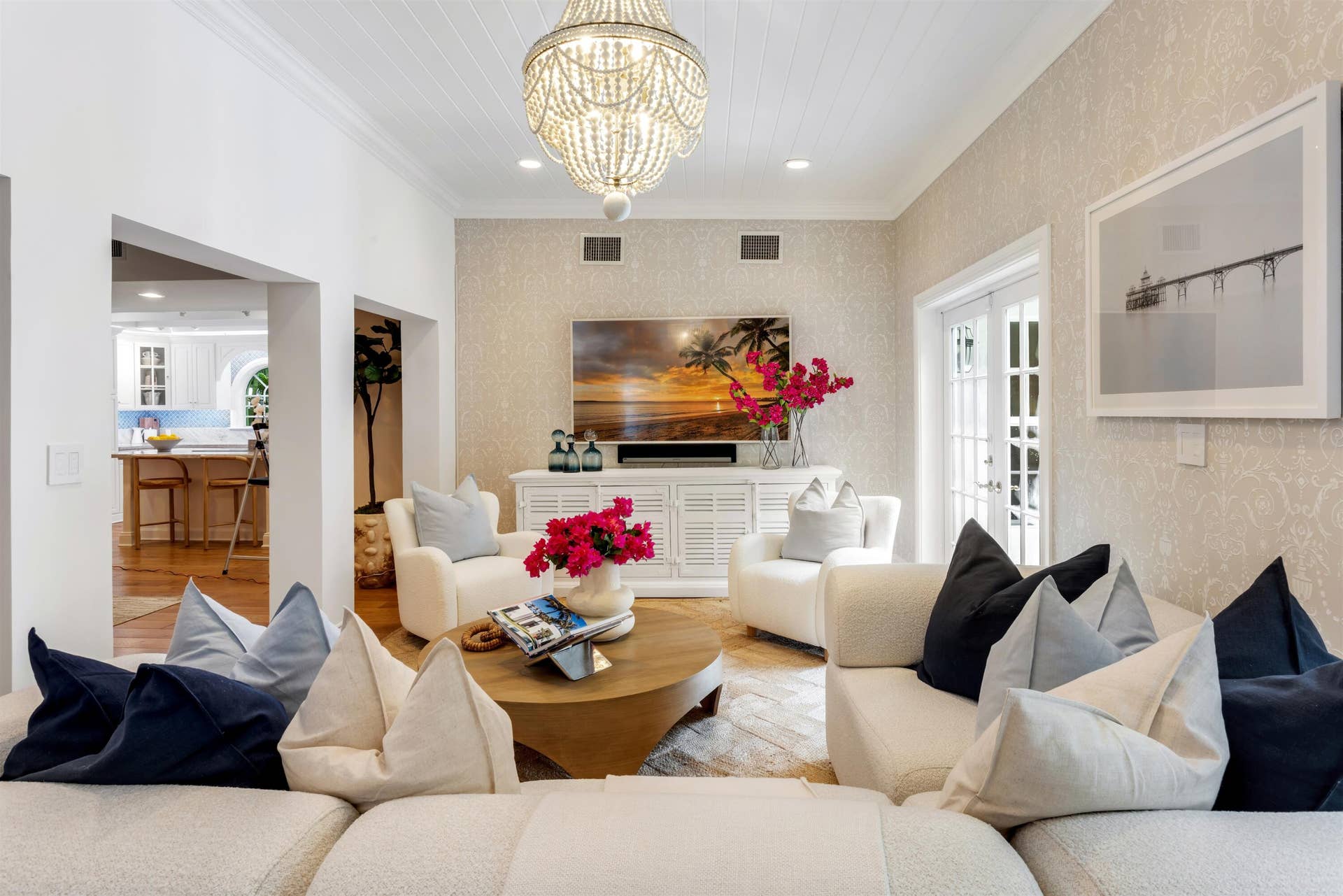 FAMILY_ROOM