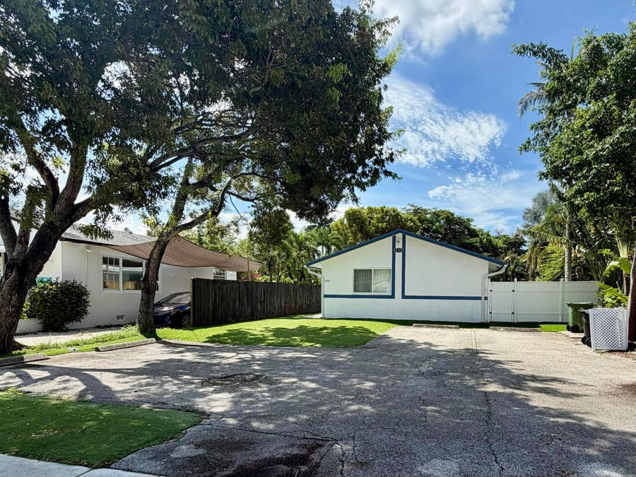 Property photo for 650 NE 15th Street, Fort Lauderdale, FL
