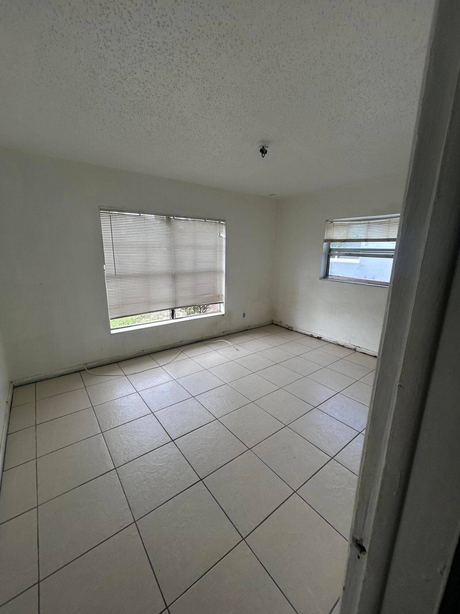 6831 Scott Street, Hollywood, FL 33024 IMG_3483