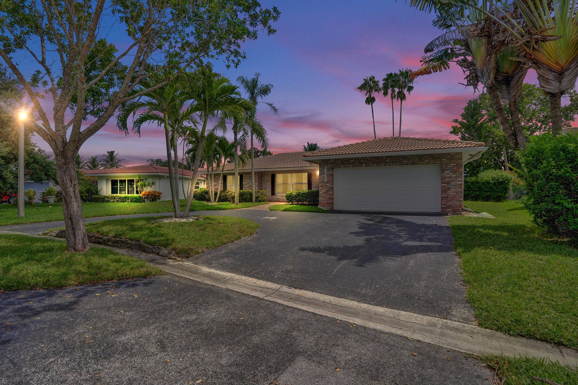 12072 NW 27TH Drive, Coral Springs, FL 33065 Front night 1