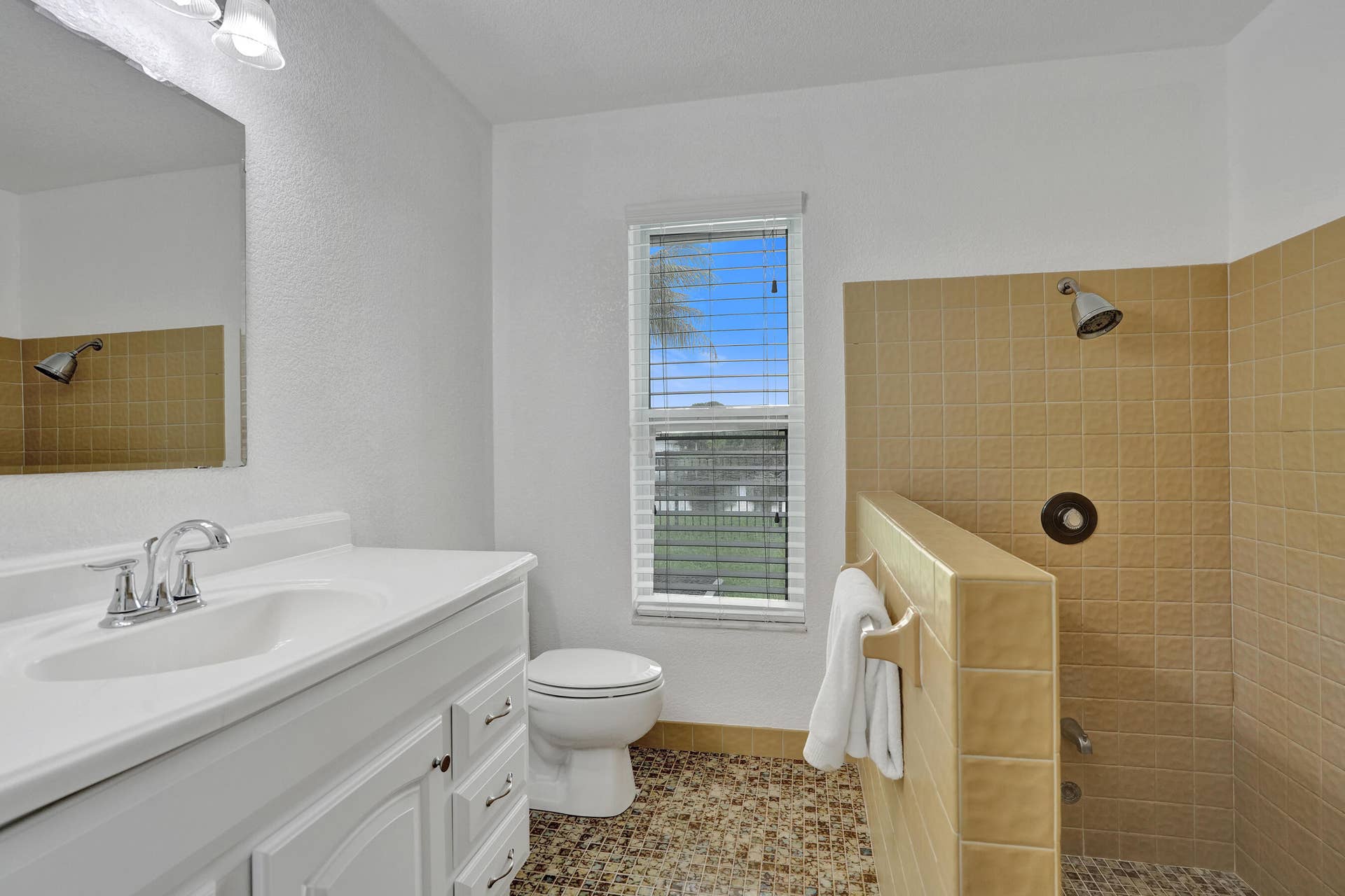 12072 NW 27TH Drive, Coral Springs, FL 33065 Primary bath with walk in shower