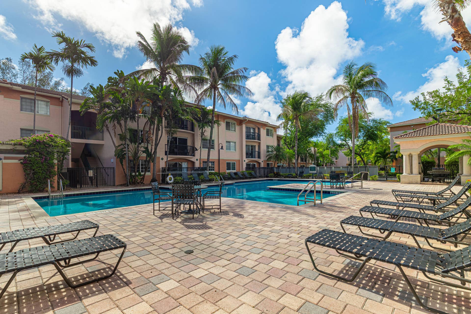 2009 SE 10TH Avenue, #309, Fort Lauderdale, FL 33316 Pool-C