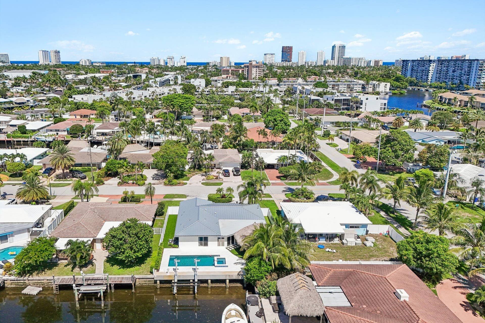 511 SE 9TH Avenue, Pompano Beach, FL 33060 69-web-or-mls-SE 9th Ave-S1208-067