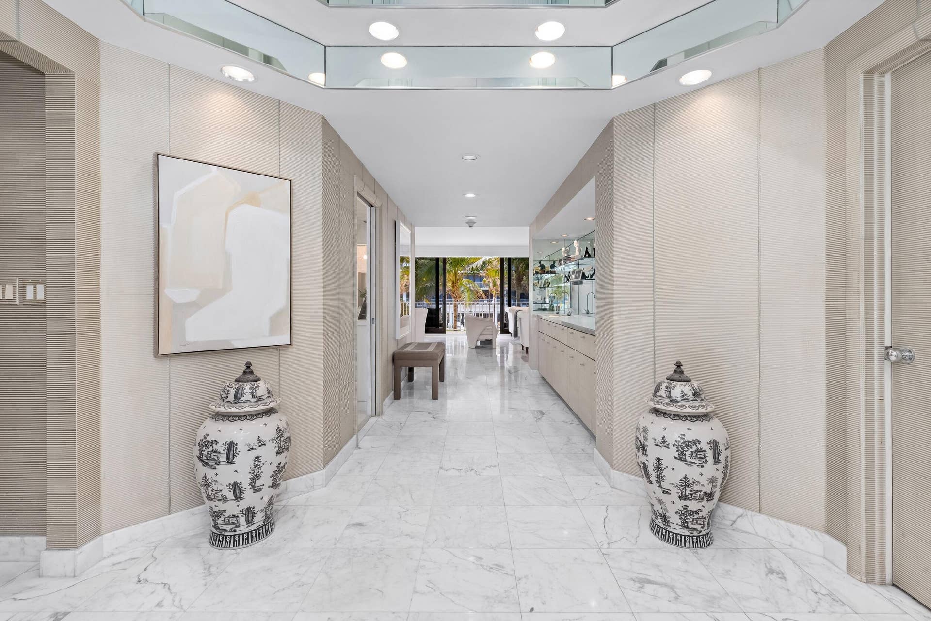 2000 S Ocean Boulevard, #107n, Palm Beach, FL 33480 Foyer