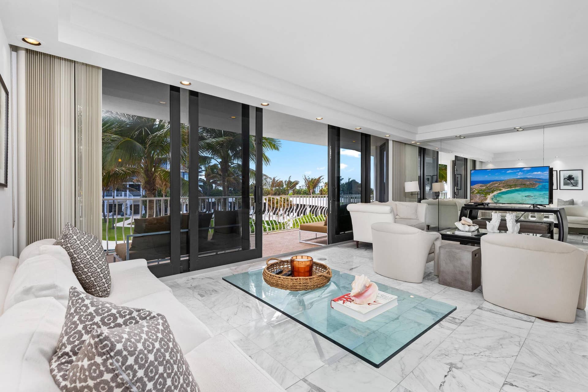 2000 S Ocean Boulevard, #107n, Palm Beach, FL 33480 Living Area