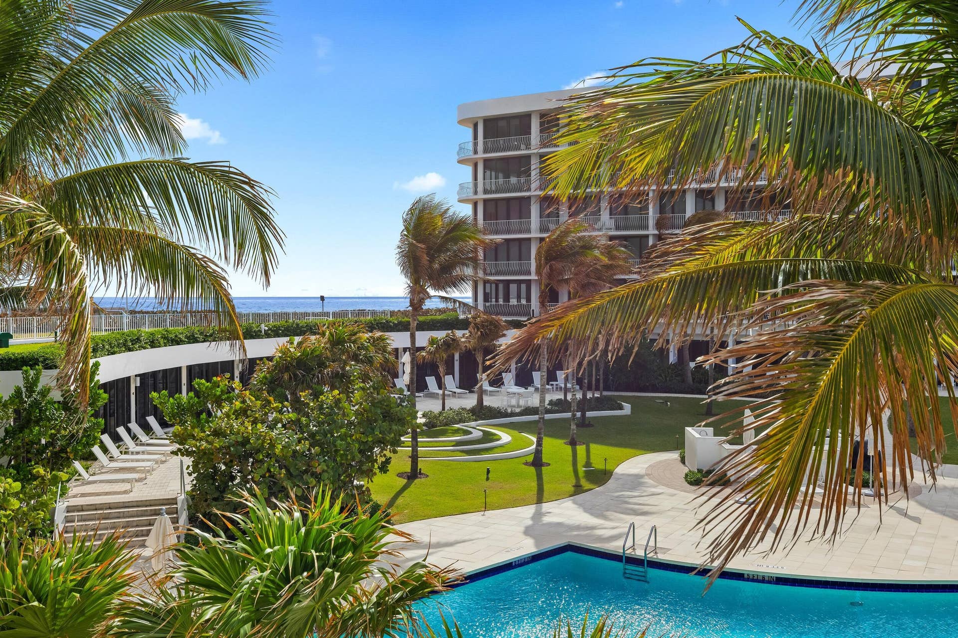 2000 S Ocean Boulevard, #107n, Palm Beach, FL 33480 Balcony View