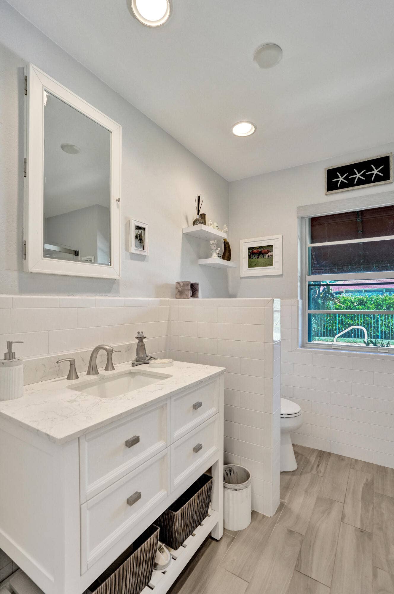 1900 N RIVERSIDE Drive, Pompano Beach, FL 33062 DSC01038