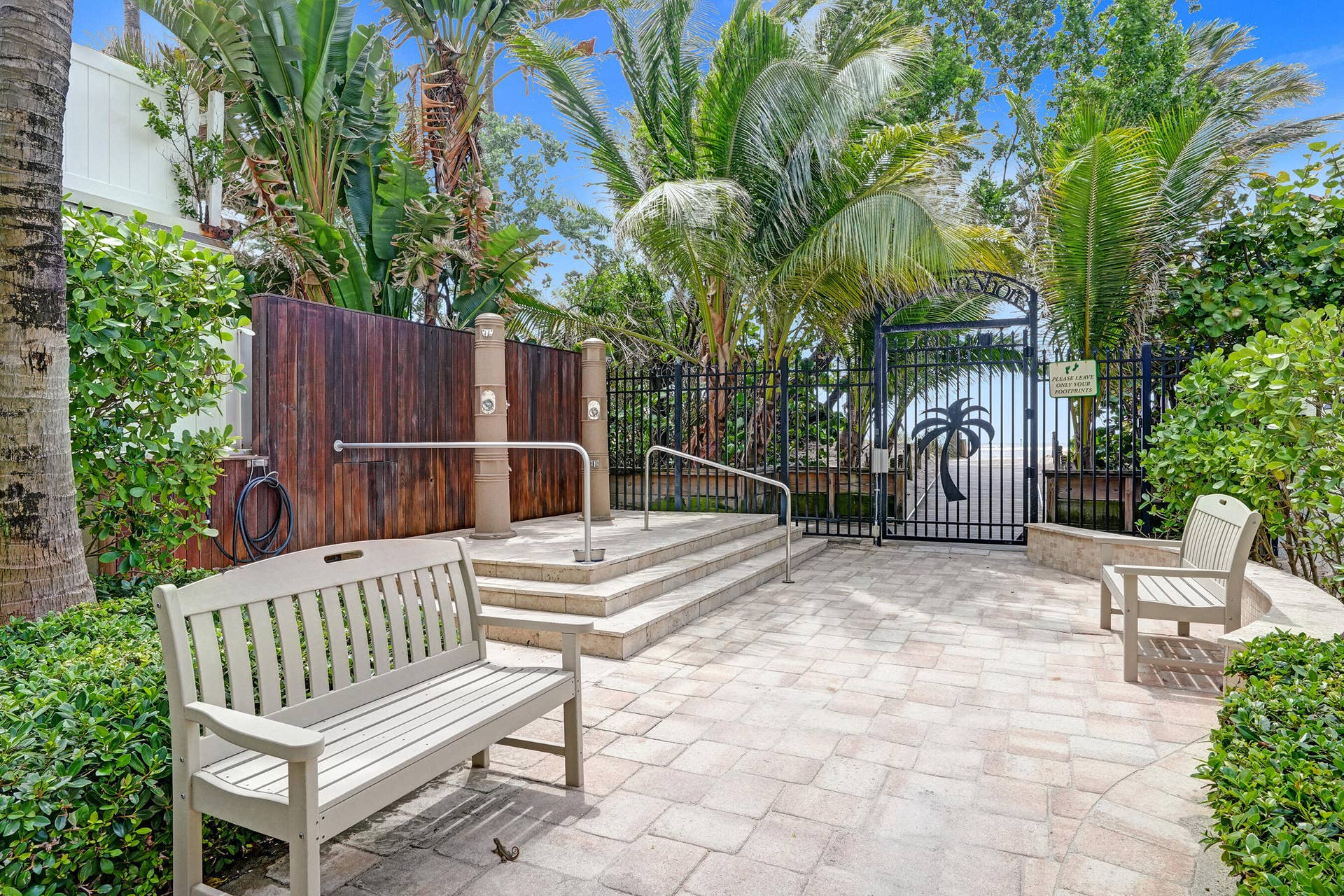 1900 N RIVERSIDE Drive, Pompano Beach, FL 33062 DSC03751