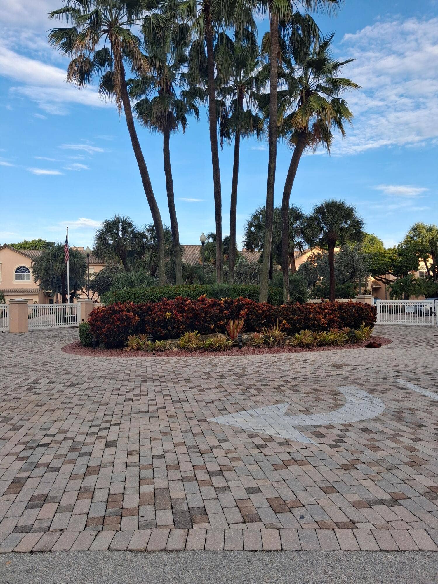 Circle Entrance