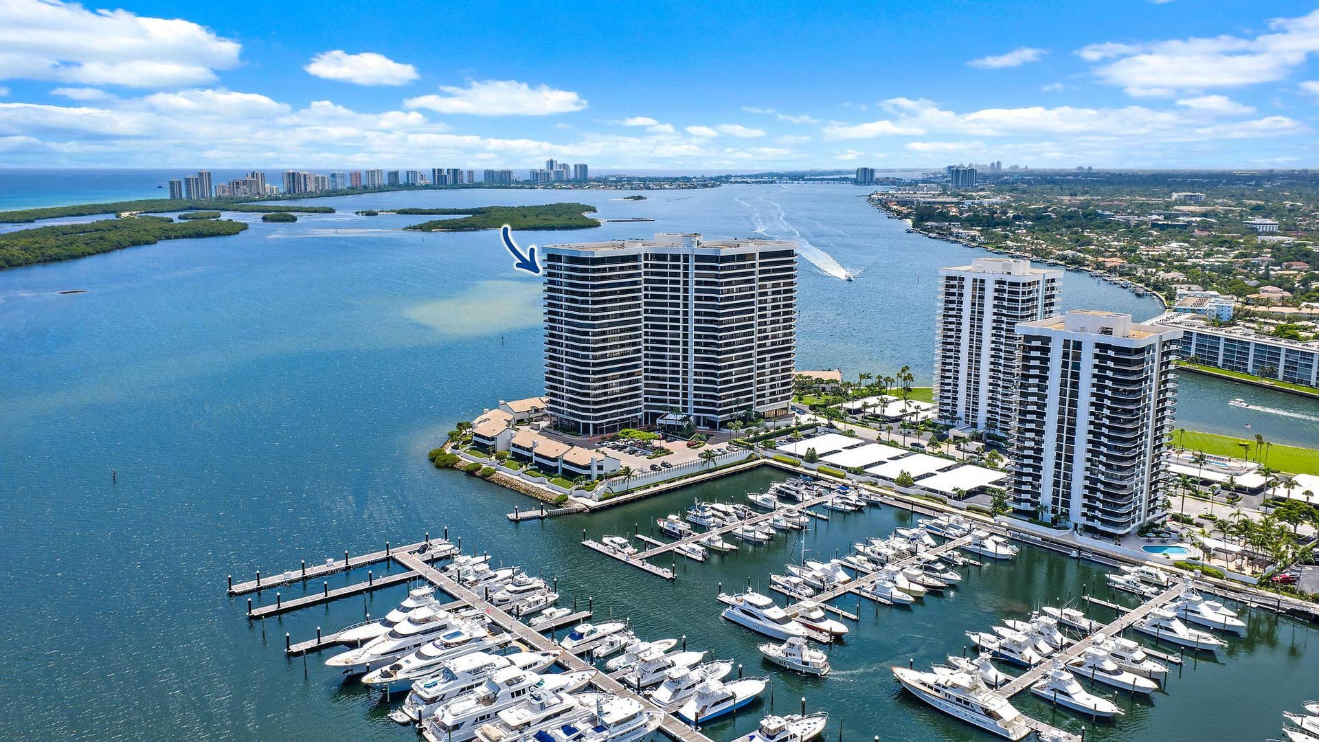 100 LAKESHORE Drive, #2151, North Palm Beach, FL 33408 100 Lakeshore Dr 2151 new arrows-2