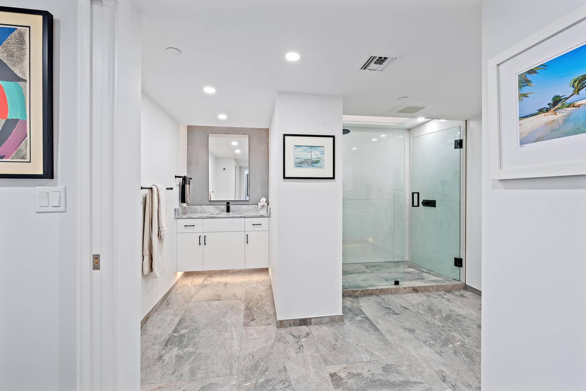 100 LAKESHORE Drive, #2151, North Palm Beach, FL 33408 Primary Bath