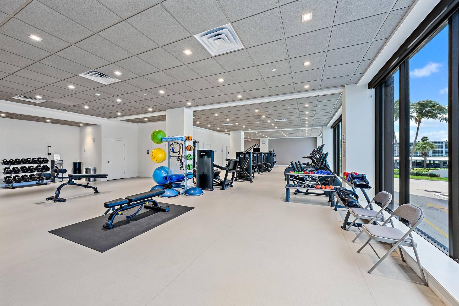 100 LAKESHORE Drive, #2151, North Palm Beach, FL 33408 Renovated Gym