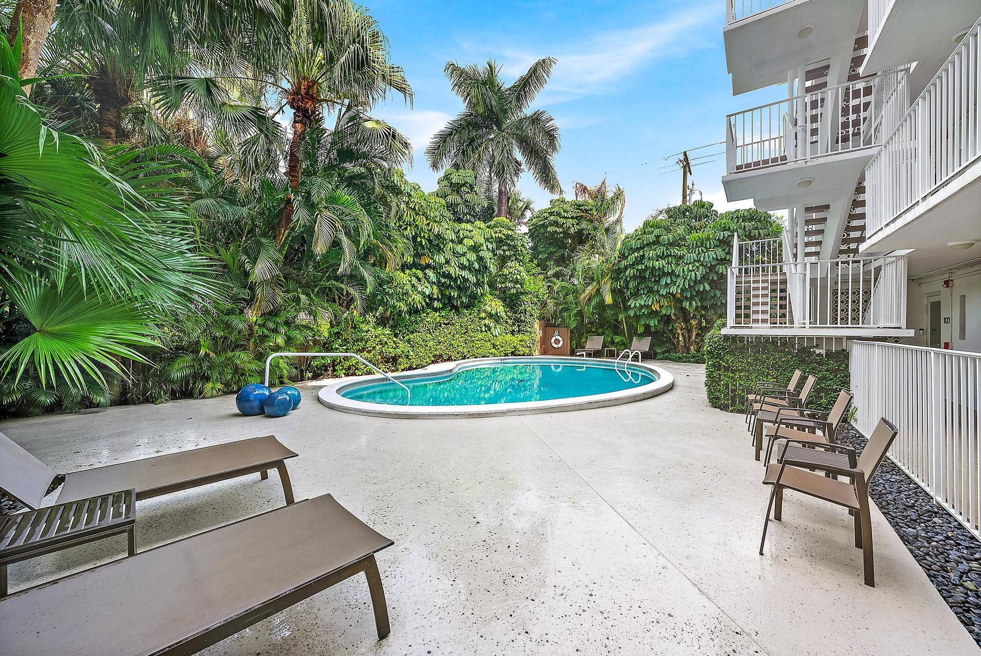 401 Peruvian Avenue, #303, Palm Beach, Palm Beach, FL 33480 untitled-15