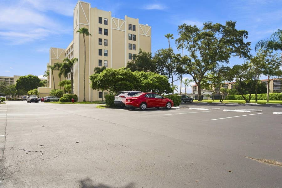 Property photo for 7290 Kinghurst Drive, #403, Delray Beach, FL