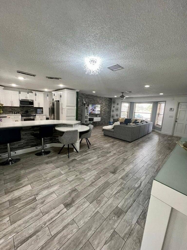 1492 SCOTTSDALE Road N, West Palm Beach, West Palm Beach, FL 33417 20230705191452438213000000-o