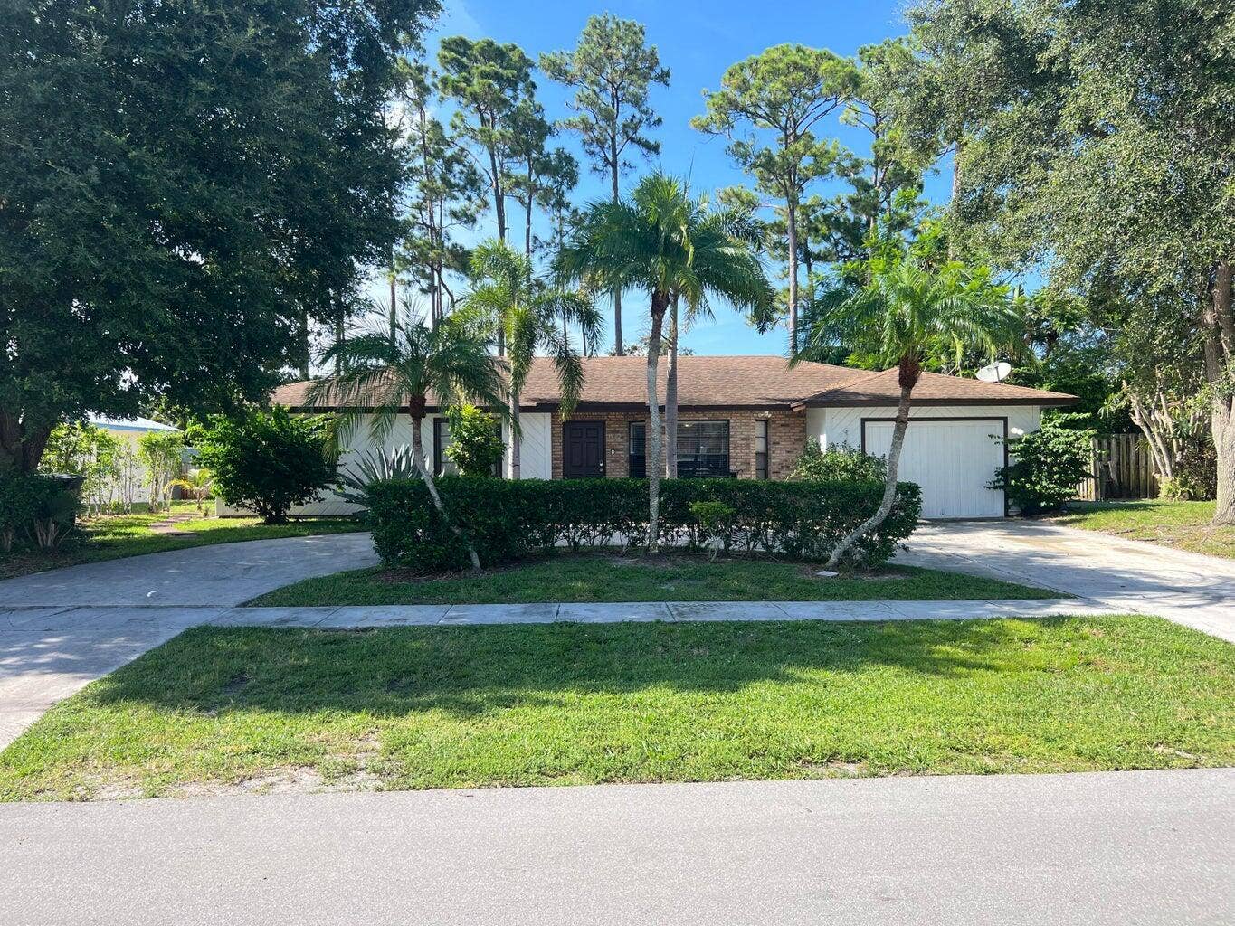 1492 SCOTTSDALE Road N, West Palm Beach, West Palm Beach, FL 33417 1492 Scottsdale