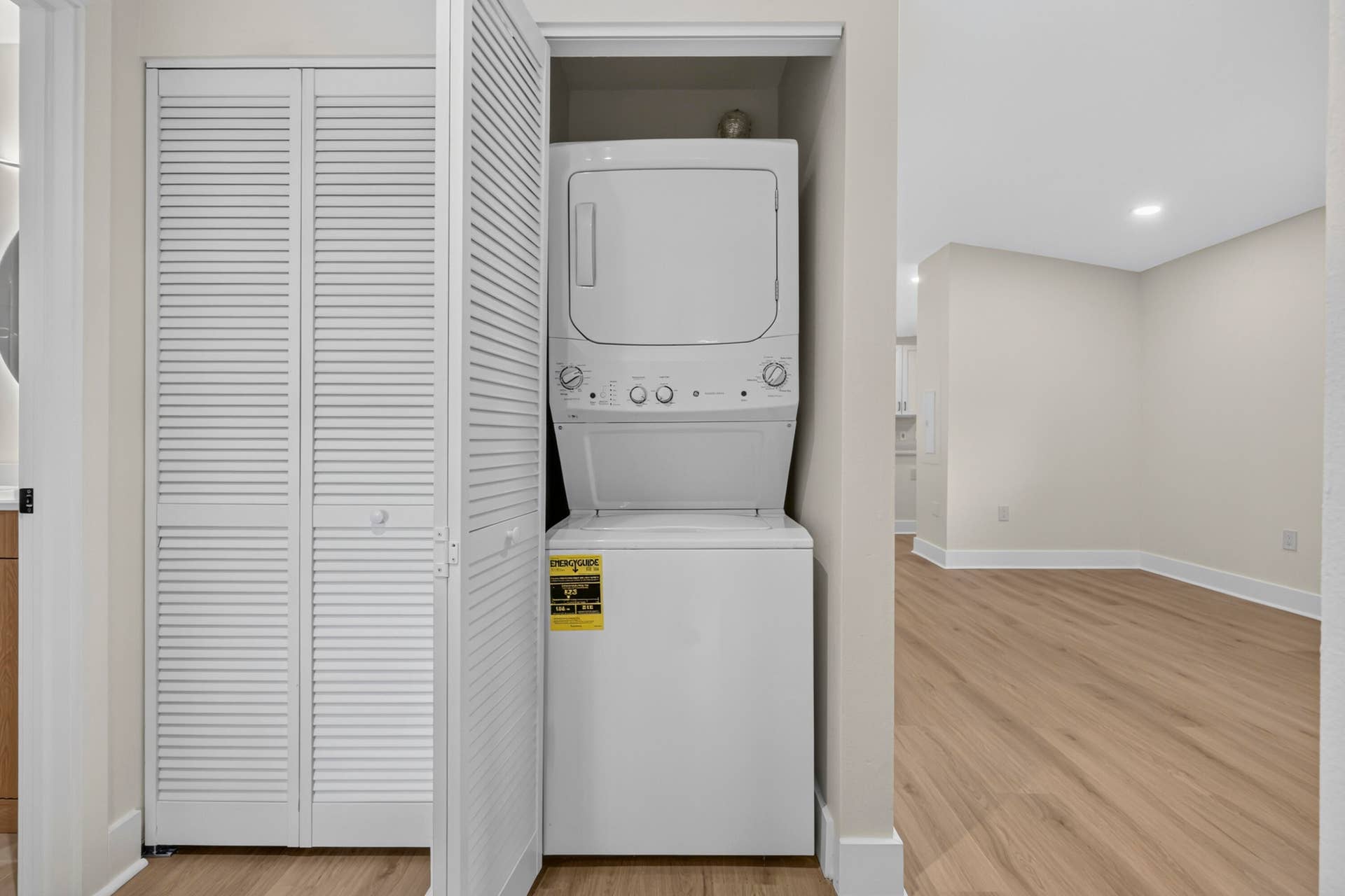 3496 BRIAR BAY Boulevard, #206, West Palm Beach, FL 33411 Laundry Closet