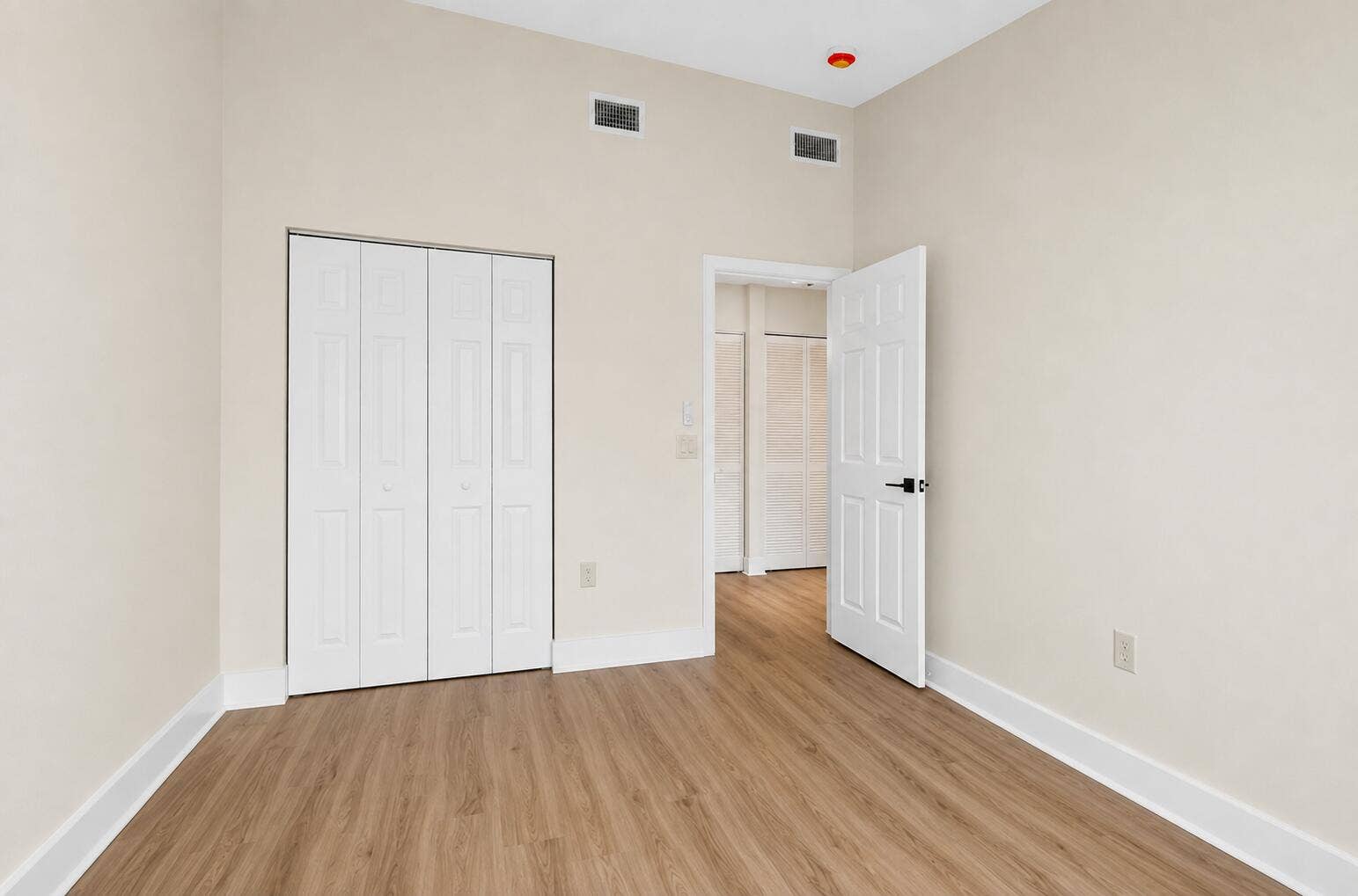 3496 BRIAR BAY Boulevard, #206, West Palm Beach, FL 33411 Room # 2