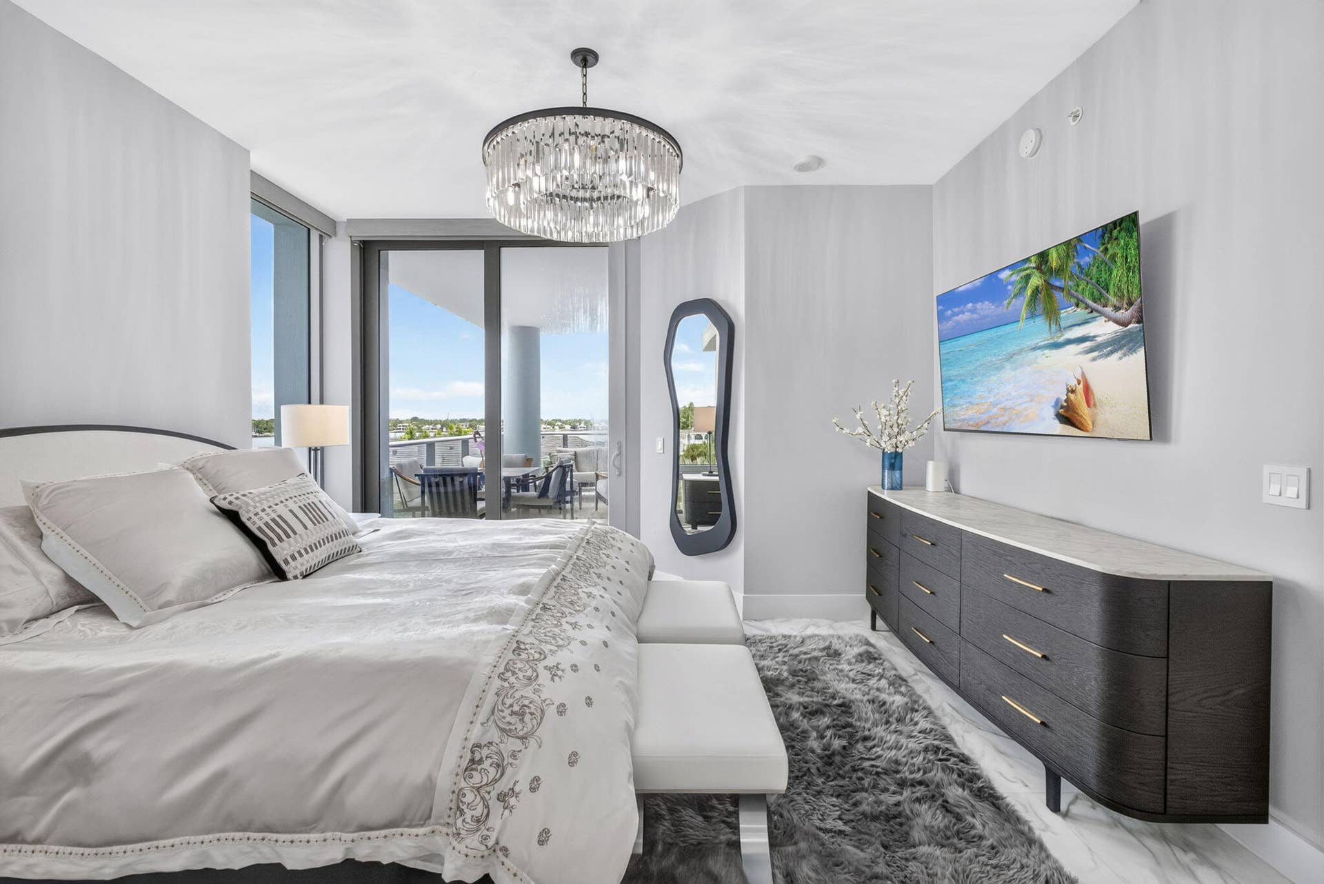 1 Water Club Way, #503, North Palm Beach, FL 33408 Room "fit for a King".. sized bed! Check out the water views!