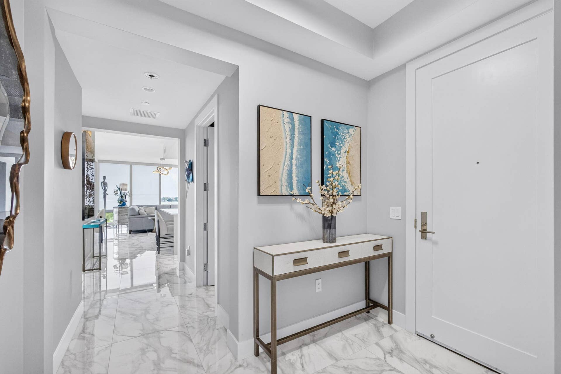 1 Water Club Way, #503, North Palm Beach, FL 33408 Polished marble-look flooring extending through the entry and entire home, this home has a wonderful "glow & flow" feeling!