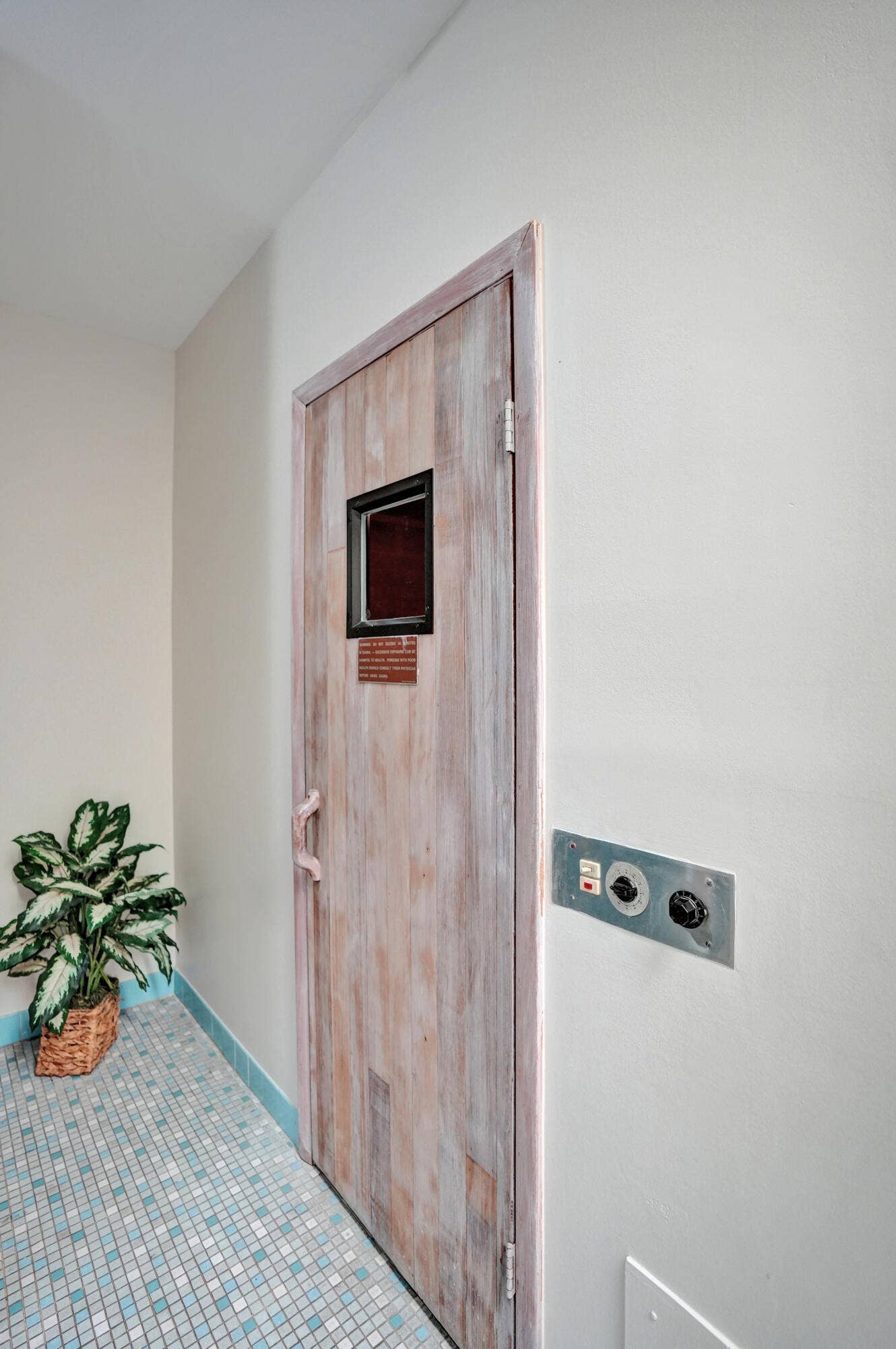 4570 NW 18th Avenue, #206, Deerfield Beach, FL 33064 DSC09144