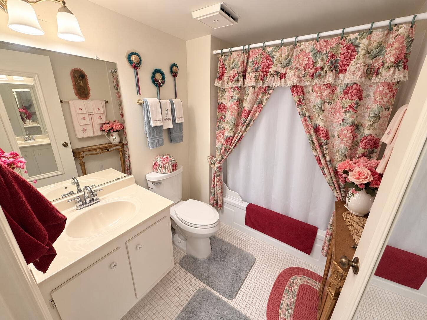 4570 NW 18th Avenue, #206, Deerfield Beach, FL 33064 4479F0E0-0553-4300-8DB8-EAFC12520998