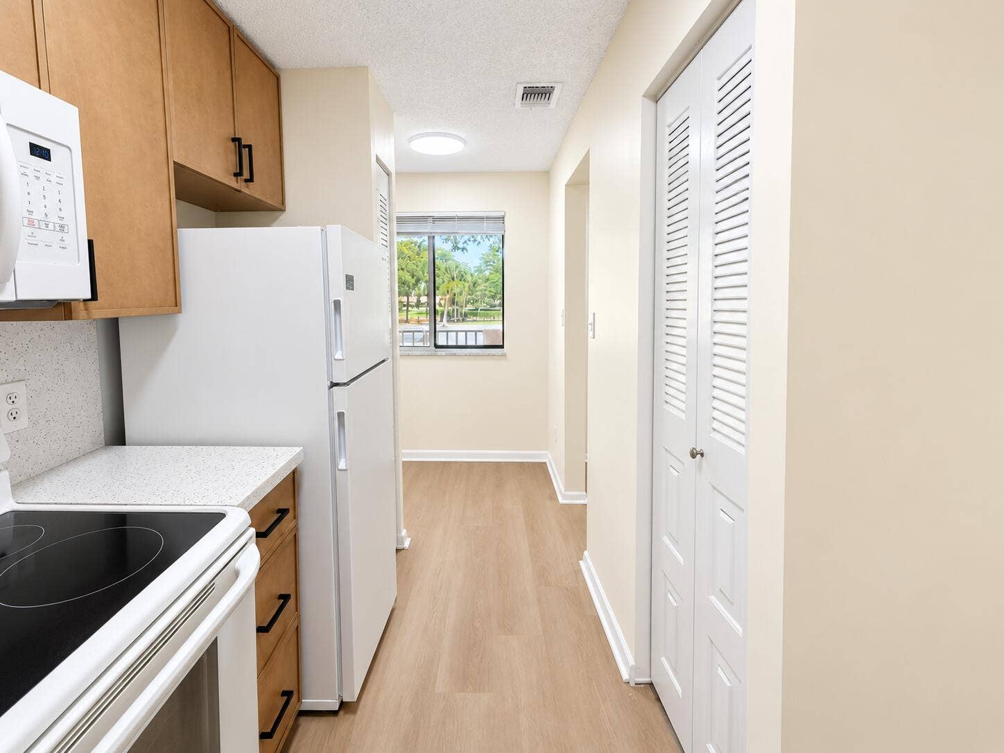 1172 CORAL CLUB Drive, #1172, Coral Springs, FL 33071 BB244963-8C15-46E0-9FB4-5A8ED552954F