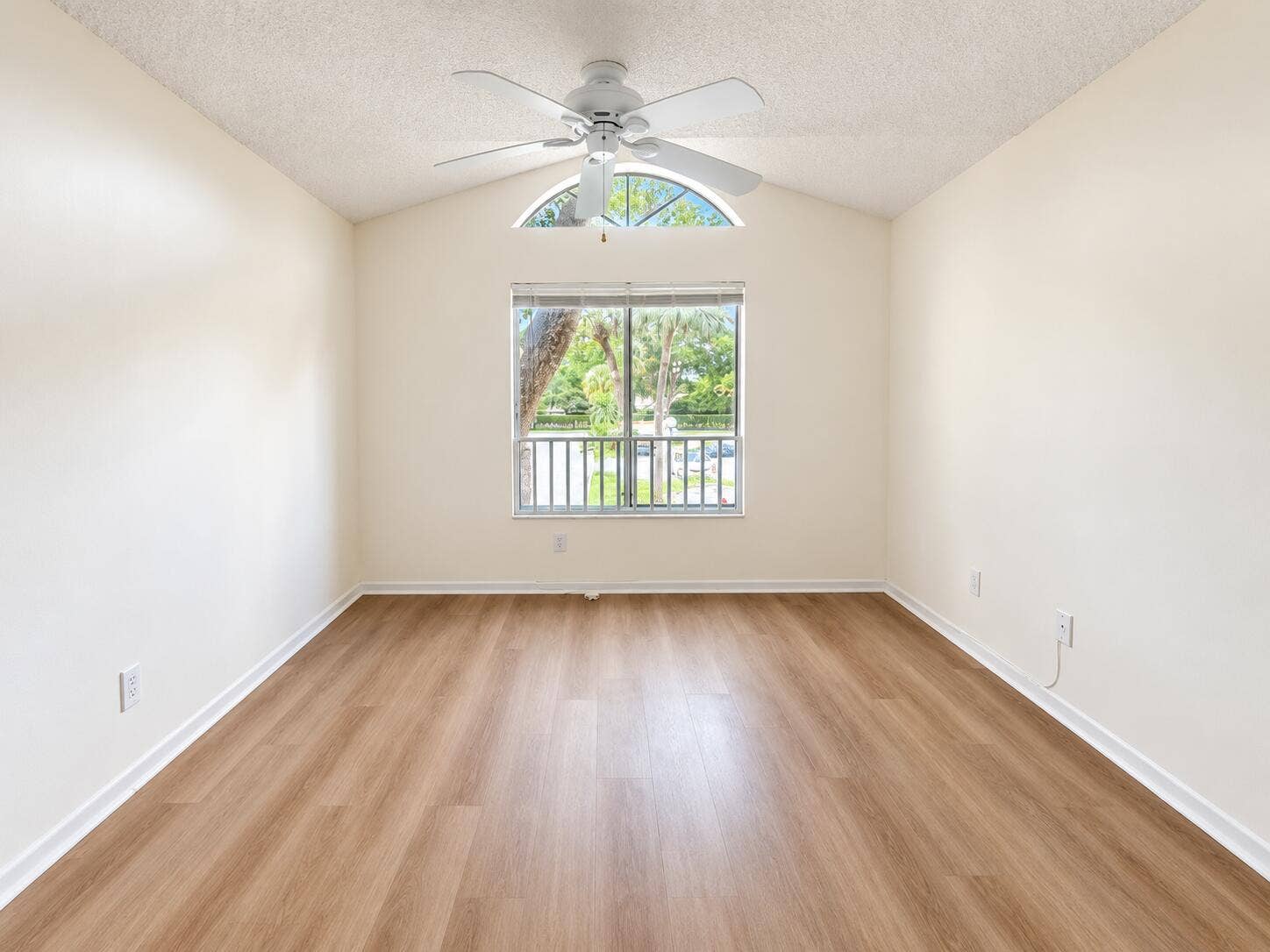 1172 CORAL CLUB Drive, #1172, Coral Springs, FL 33071 091DAF48-CBA2-4E51-9F24-45C2FECF5BF0