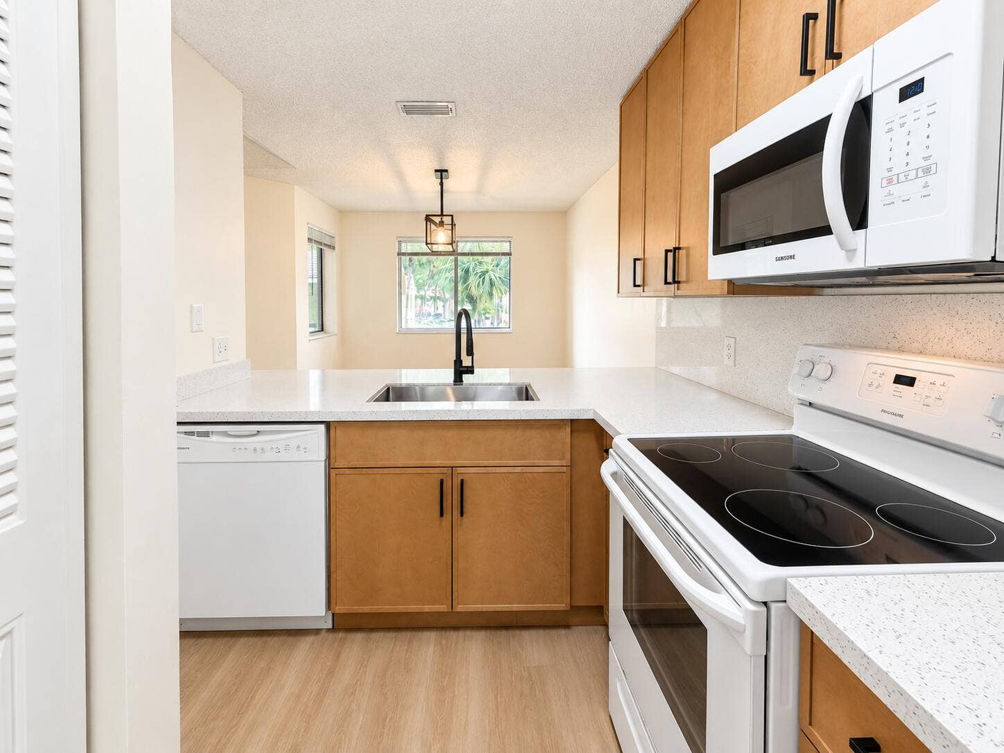 1172 CORAL CLUB Drive, #1172, Coral Springs, FL 33071 A57CD550-5622-4263-98F9-24E66B8A3097