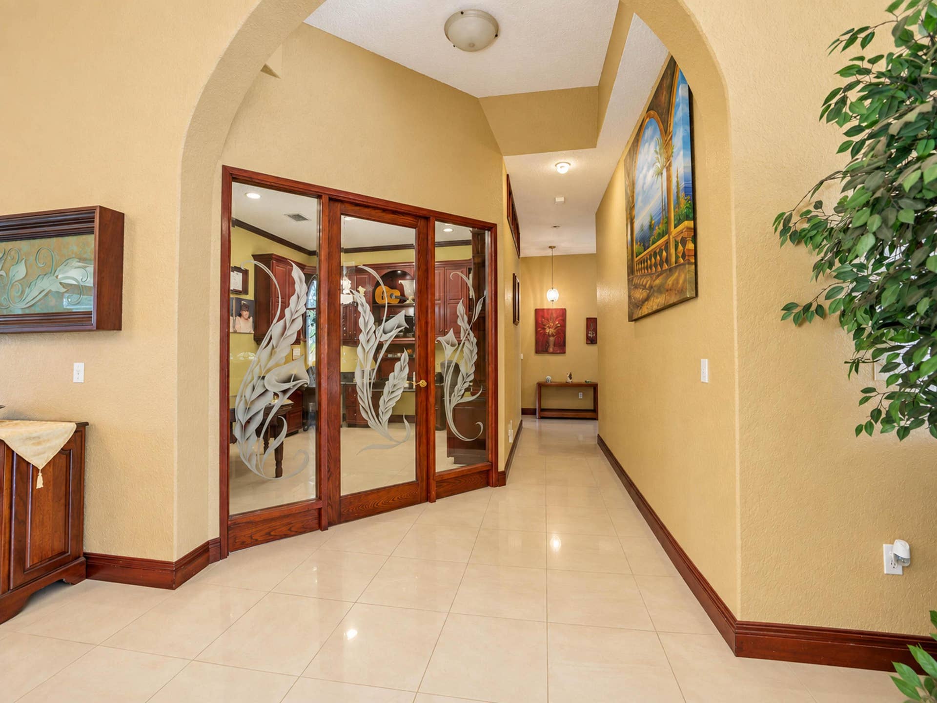 14630 LURAY Road, Southwest Ranches, FL 33330 22. Hallway