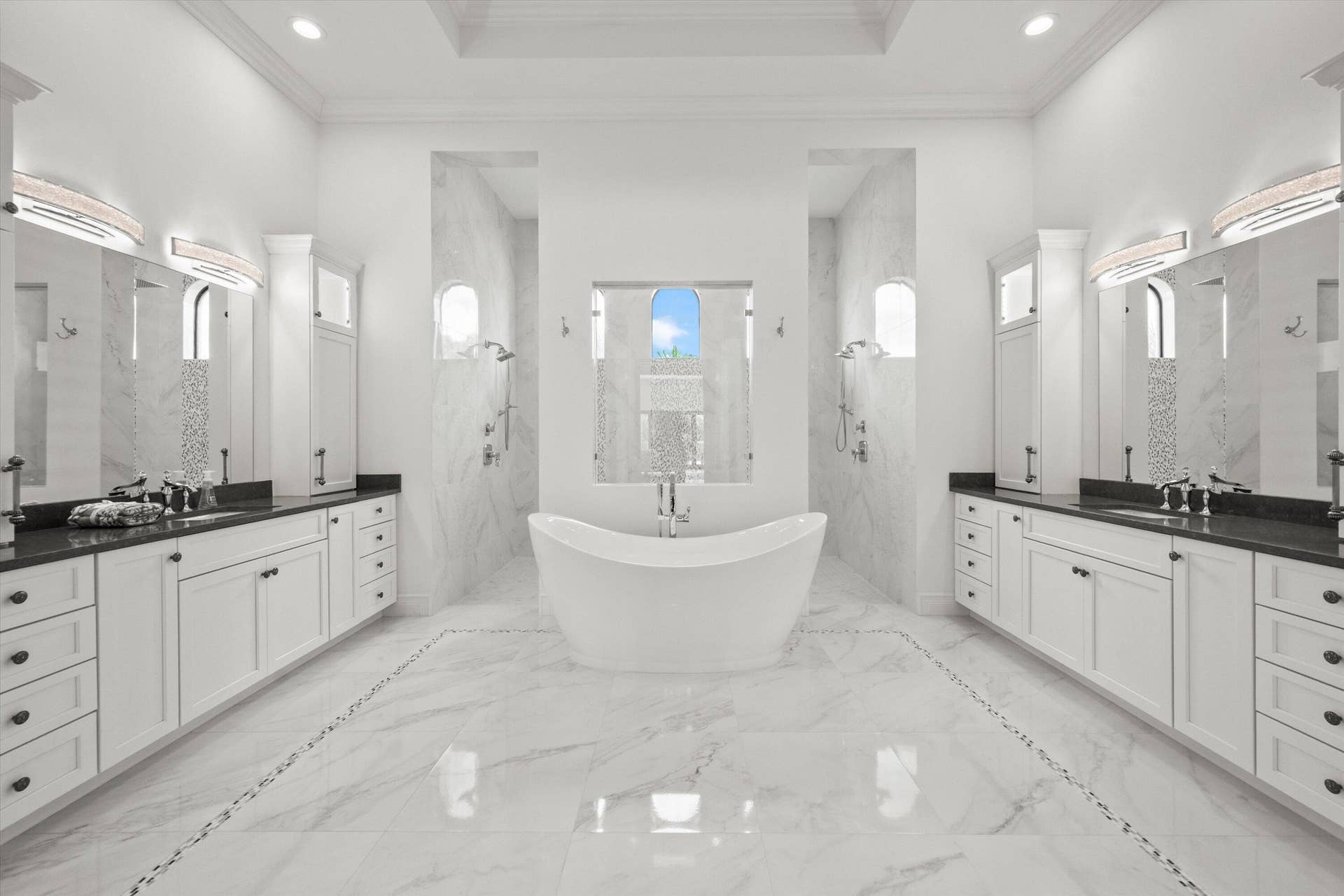 843 STALLION Drive, Loxahatchee, FL 33470 Expansive modern primary bathroom